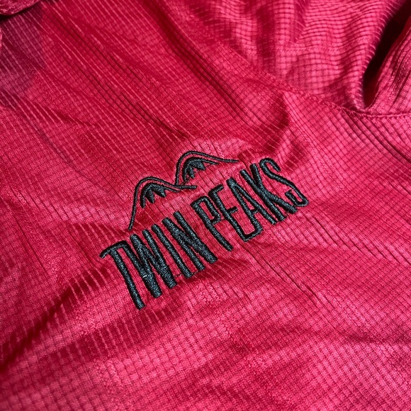 Official Twin Peaks Manager Polo- Red- Small - Picture 4 of 4